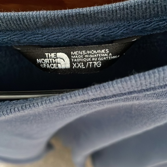 North Face “Earthday” Crewneck - Picture 2 of 2